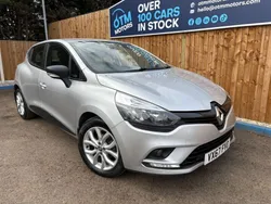 Silver Used 2017 Renault Clio IV Play Hatchback | £5,495 (Good price)