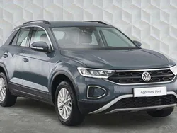 Blue Used 2022 VW T-Roc Life SUV | £22,254 (Fair price)