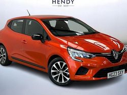 Orange Used 2022 Renault Clio V Evolution Hatchback | £14,999 (Good price)