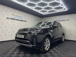 Black Used 2017 Land Rover Discovery 5 HSE SUV | £16,999 (A bit pricey)