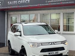 White Used 2013 Mitsubishi Outlander SUV | £6,995 (A bit pricey)