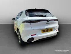 White New 2025 Alfa Romeo Tonale SUV | £33,295