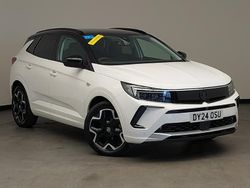 White Used 2024 Vauxhall Grandland X Ultimate SUV | £20,498 (Fair price)