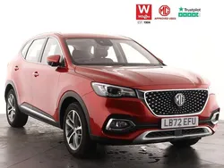 Red Used 2022 MG HS Excite SUV | £14,799 (Fair price)