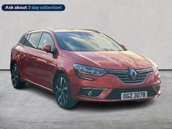Red Used 2019 Renault Mégane GrandTour Iconic Estate | £10,625 (Fair price)