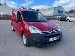Red Used 2016 Citroën Berlingo MPV | £2,995 (Super price)