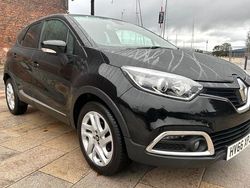 Black Used 2016 Renault Captur Dynamique SUV | £6,490 (Good price)