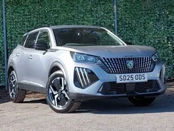 Metallic cumulus grey New 2025 Peugeot 2008 Allure SUV | £24,998 (Good price)