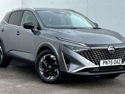 New 2025 Nissan Qashqai N-Connecta SUV | £30,995