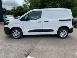 White Used 2022 Peugeot Partner Premium MPV | £10,995 (Good price)