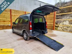Grey Used 2016 Citroën Berlingo XTR MPV | £8,701 (Fair price)