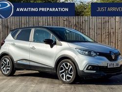 Silver/black Used 2019 Renault Captur Iconic SUV | £10,495 (Fair price)