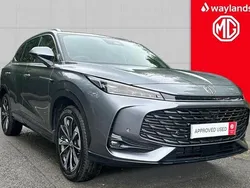 New 2025 MG HS Trophy SUV | £24,341