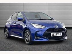 Blue Used 2023 Toyota Yaris Hybrid Design Hatchback | £17,750 (Fair price)