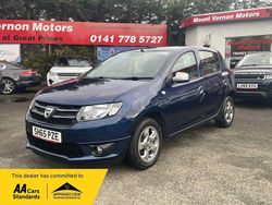 Blue Used 2015 Dacia Sandero Lauréate Hatchback | £6,495 (A bit pricey)
