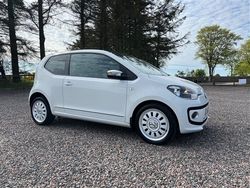 White Used 2012 VW up! Hatchback | £5,950 (Fair price)