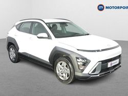 White Used 2024 Hyundai Kona Advanced SUV | £17,649 (Good price)