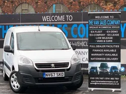 White Used 2018 Peugeot Partner MPV | £5,944 (Super price)