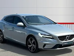 Used 2019 Volvo V40 R-Design Pro Estate | £12,961 (Fair price)