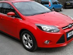 Red Used 2011 Ford Focus Zetec Hatchback | £4,000 (Fair price)