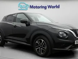 Black Used 2024 Nissan Juke N-Connecta SUV | £14,800 (Fair price)