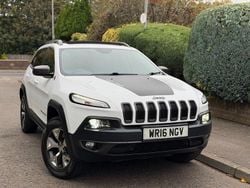 White Used 2016 Jeep Cherokee Trailhawk SUV | £13,950