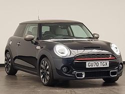 Black Used 2020 Mini Cooper S Exclusive Hatchback | £19,498 (Fair price)