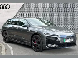Grey Used 2025 Audi e-tron Comfort SUV | £77,490
