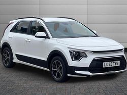Unknown New 2025 Kia Niro 2 SUV | £28,990 (Fair price)
