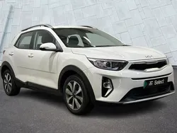White Used 2021 Kia Stonic 2 SUV | £12,500 (Fair price)