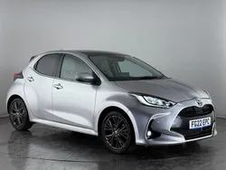 Silver Used 2022 Toyota Yaris Hybrid Hatchback | £17,700 (Fair price)