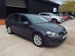 Grey Used 2015 VW Golf VII SE Estate | £5,695 (Good price)