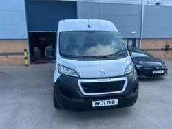 White Used 2021 Peugeot Boxer Van | £8,995 (Fair price)