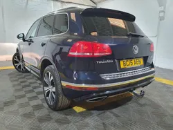 Blue Used 2015 VW Touareg R-line SUV | £12,650 (A bit pricey)
