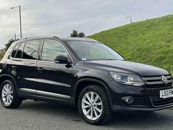 Black Used 2013 VW Tiguan SE SUV | £6,490 (Fair price)