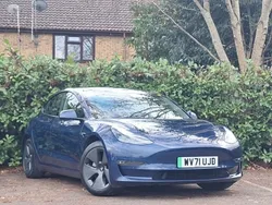 Blue Used 2021 Tesla Model 3 Long Range Sedan | £19,498 (Fair price)