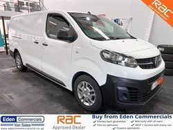 White Used 2021 Vauxhall Vivaro S Van | £14,268 (Fair price)