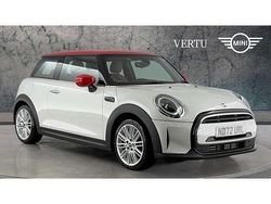 White Used 2022 Mini Cooper Exclusive Hatchback | £20,348 (Fair price)