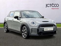 Grey Used 2022 Mini Cooper S Exclusive Hatchback | £22,485 (Fair price)