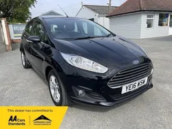 Black Used 2016 Ford Fiesta Zetec Hatchback | £7,490 (Fair price)