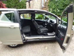 Silver Used 2013 Ford B-MAX Zetec MPV | £4,995 (Expensive)