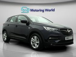 Blue Used 2019 Vauxhall Grandland X S SUV | £8,700 (Good price)