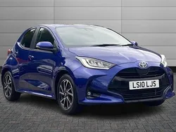 Blue Used 2023 Toyota Yaris Hybrid Design Hatchback | £18,195 (Fair price)