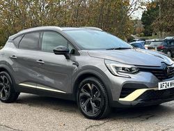 Grey Used 2024 Renault Captur Engineered SUV | £18,790 (Fair price)