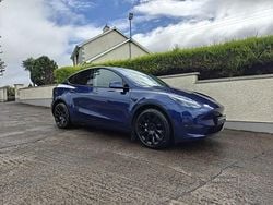 Blue Used 2022 Tesla Model Y Long Range AWD SUV | £25,995 (Fair price)
