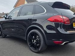 Black Used 2012 Porsche Cayenne S E-Hybrid SUV | £11,499