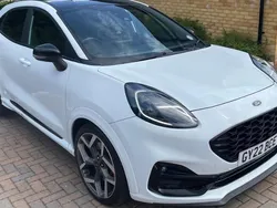 White Used 2022 Ford Puma ST Hatchback | £16,995 (Fair price)