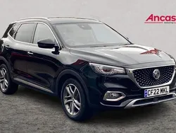 Black Used 2022 MG HS Excite SUV | £16,295 (Fair price)
