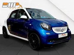 Blue Used 2016 Smart ForFour Premium Hatchback | £5,999 (Fair price)