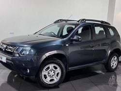 Grey Used 2017 Dacia Duster Ambiance SUV | £5,595 (Fair price)